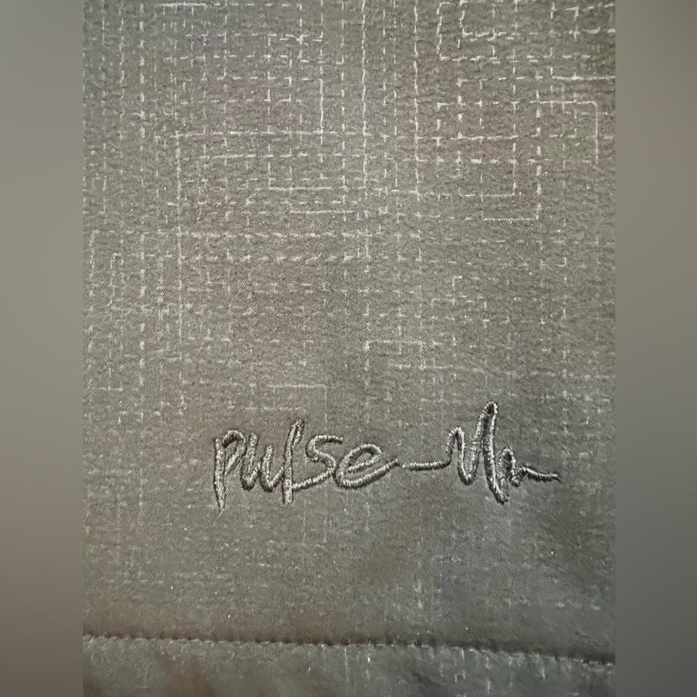 Women’s Xl Black Pulse Softshell Jacket - image 4